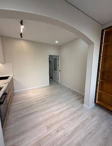 sky: 2 комнаты, 67 м², Кызыл Аскер 106 серия улучшенная, 4 этаж, Евроремонт — 4