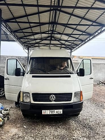 Volkswagen : 2005 г., Дизель, Фургон