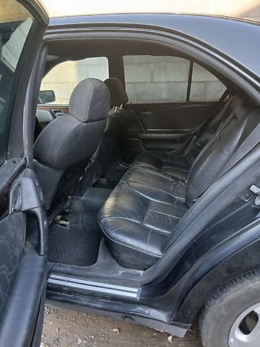 stage 3: Mercedes-Benz E-Class: 1997 г., Седан — 5