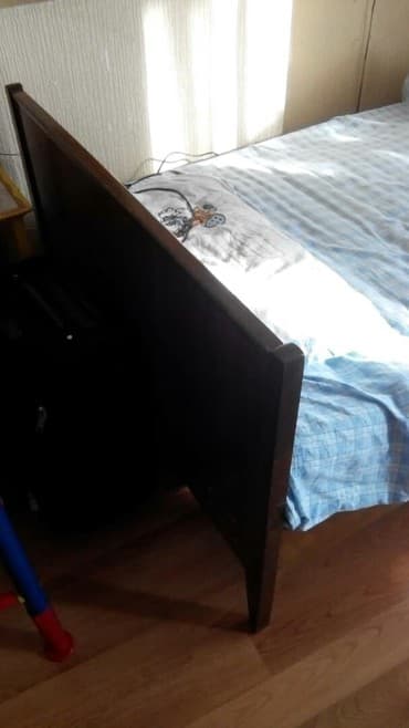 белая садовая мебель: Продаю 2 шт,каждая по 4000 т сом — 4