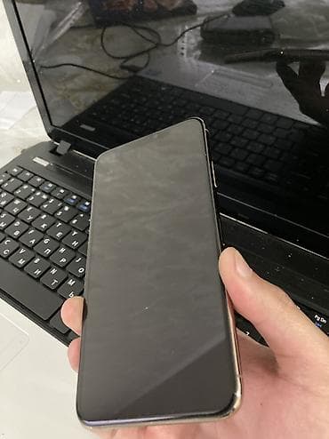 aйфон 12: IPhone 11 Pro Max, Б/у, 256 ГБ, Золотой, 71 % — 3