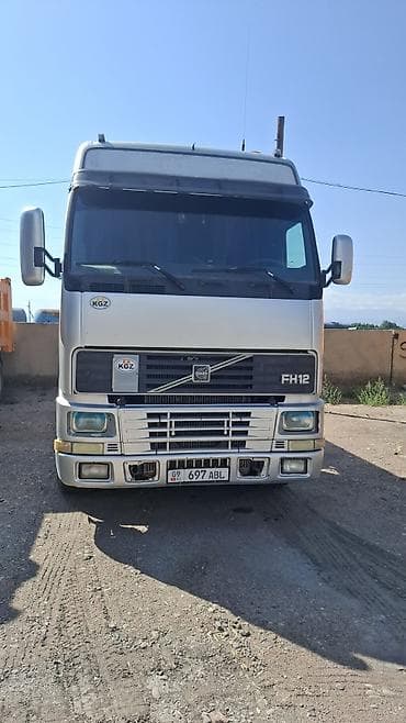 x7 2023: Тягач, Volvo — 1
