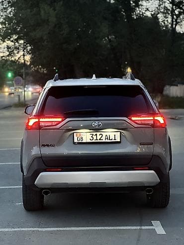 выхлоп легаси: Toyota RAV4: 2022 г., 2.5 л, Автомат, Дизель, Кроссовер — 3
