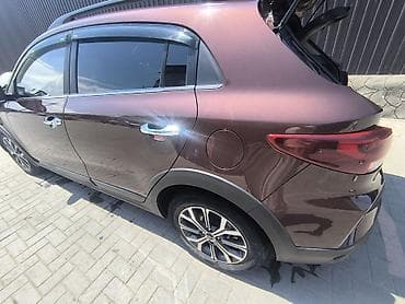 Продажа авто: Kia Rio X-Line: 2022 г., 1.6 л, Автомат, Бензин, Хэтчбэк — 2