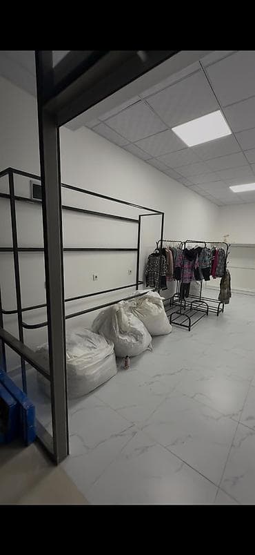 Бизнес үчүн жабдуулар: Торговое оборудование для одежды — комплект:Кассовый — 4