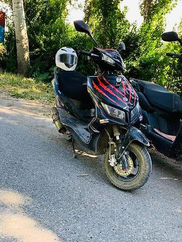 ducati мопед: Макси-скутер M8, 125 куб. см, Бензин, Б/у, В рассрочку — 1