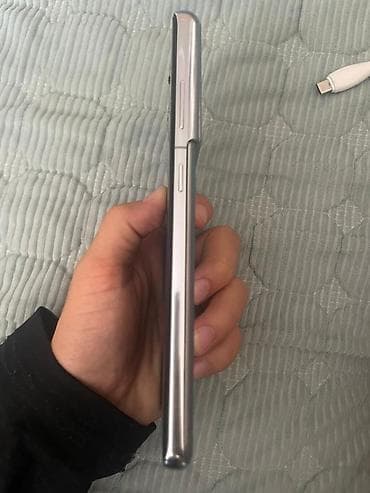 s20 plus: Samsung Galaxy S21 Ultra 5G, Б/у, 256 ГБ, цвет - Серебристый, 2 SIM, eSIM — 5