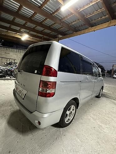 noah town ace: Toyota Noah: 2003 г., 2 л, Автомат, Бензин, Минивэн — 8