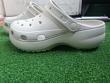 tech flecee: Сабо, 40, Crocs, Новый, цвет - Белый, Самовывоз — 5