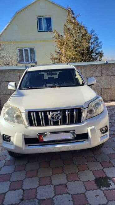 Toyota Land Cruiser Prado: 2010 г., 2.7 л, Автомат, Газ, Внедорожник