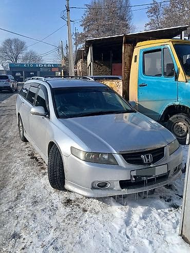Honda Accord: 2002 г., 2.4 л, Автомат, Бензин, Универсал