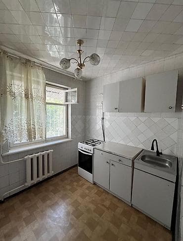 1 комната, 38 м², 4 мкр 104 серия, 2 этаж, Косметический ремонт