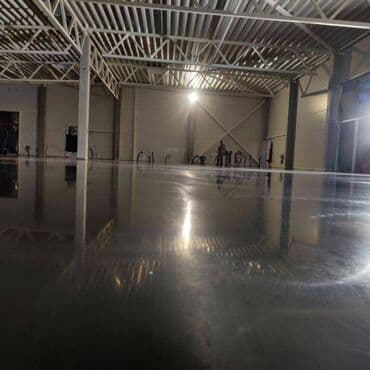 заливка пола: Стяжка Бесплатная консультация Больше 6 лет опыта — 5