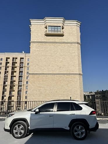 Toyota RAV4: 2020 г., 2.5 л, Вариатор, Гибрид, Кроссовер — 4