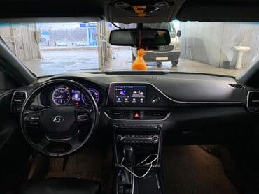 200000 машина: Hyundai Grandeur: 2019 г., 3 л, Автомат, Газ, Седан — 3