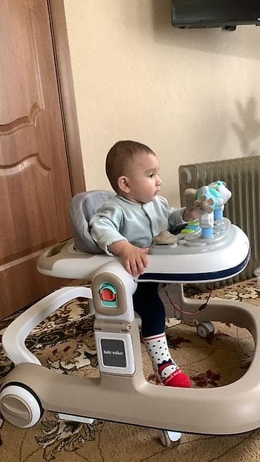 Детские ходунки: Детские ходунки Baby Walker Особенности: - мягкое сиденье со спинкой; — 2