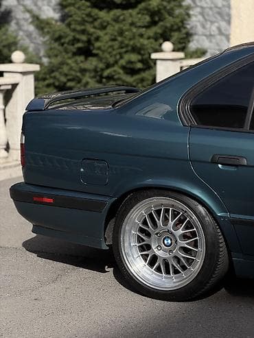 raf 4: BMW 5 series: 1994 г., 4 л, Седан — 7