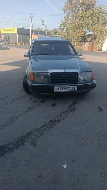 лобовые стекла ауди 80: Mercedes-Benz W124: 1987 г., Автомат, Бензин, Седан — 6
