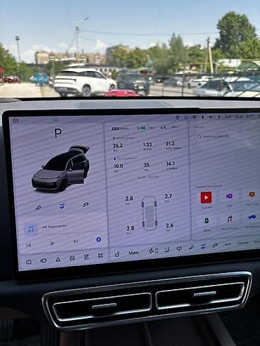 Продажа авто: Lixiang L9: 2025 г., 1.5 л, Автомат, Гибрид, Кроссовер — 8