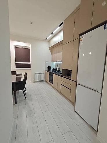 Батирлер: 1 бөлмө, Менчик ээси, Чогуу жашоосу жок, Толугу менен эмереги бар — 10