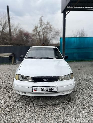 Daewoo Nexia: 2001 г., 1.5 л, Ручные, Бензин, Седан