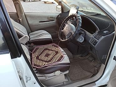 е34 обвес: Toyota Ipsum: 2001 г., 2 л, Автомат, Бензин, Минивэн — 6