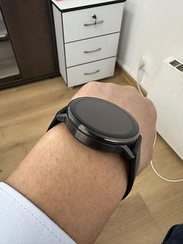 часы феникс 8: Garmin Venu 4, 45 мм С дополнительным кожаным ремешком В идеальном — 8