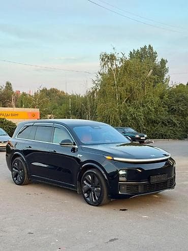 Продажа авто: Lixiang L9: 2023 г., 1.5 л, Гибрид, Кроссовер — 2