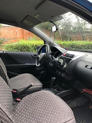 Транспорт: Honda Jazz: 2004 г., 1.4 л, Вариатор, Бензин, Хэтчбэк — 7