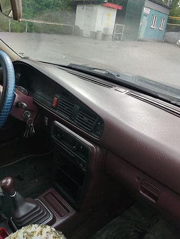 mark 1: Mazda 626: 1987 г., Бензин — 7