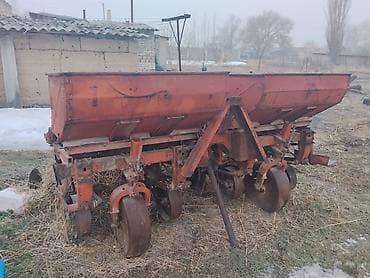 Сажалка тез арада сатылат. Кичи-Кеминде. Ишке даяр. Картофелесажалка