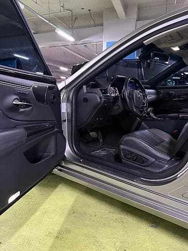 с4 s4 c4: Lexus ES: 2019 г., 2.5 л, Вариатор, Гибрид, Седан — 7