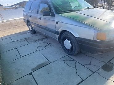 Volkswagen Passat Variant: 1993 г., Кол менен иштөөчү, Универсал — 4