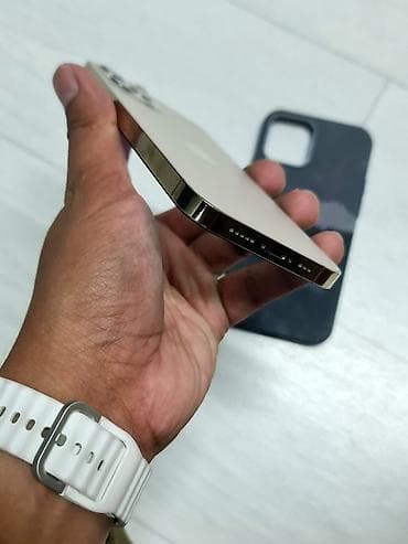 apple wath ultra: IPhone 12 Pro, Б/у, 128 ГБ, Золотой, Чехол, 100 % — 3
