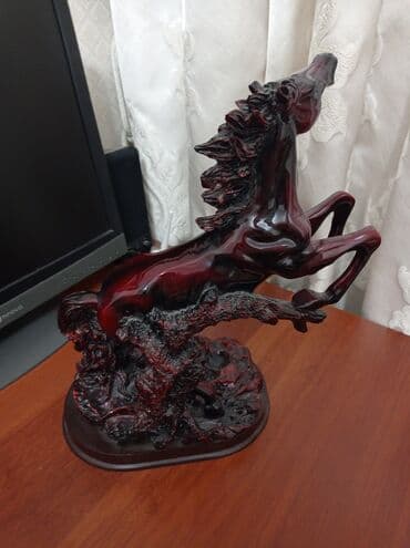 купить коран на русском языке в бишкеке: Продаю сувениры. Цена за одну статуэтку — 2