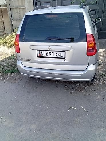 Транспорт: Mitsubishi Space Star: 2004 г., 1.6 л, Механика, Бензин, Хэтчбэк — 3