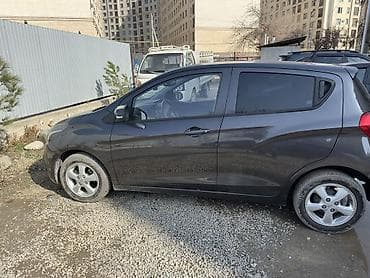 mitsubishi fto: Chevrolet Spark: 2015 г., 1 л, Вариатор, Бензин — 4