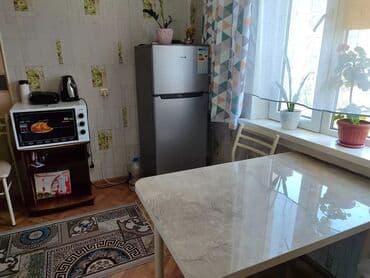 одна комнатная квартира на долгий срок: 1 бөлмө, Кыймылсыз мүлк агенттиги, Чогуу жашоосу жок, Толугу менен эмереги бар — 1