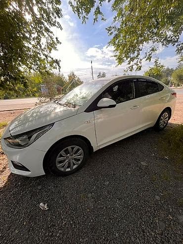 хёндай сантафе: Hyundai Solaris: 2017 г., 1.4 л, Автомат, Бензин, Седан — 3