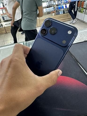 galaxy note 21: IPhone 17 Pro Max, Б/у, 256 ГБ, Синий, Защитное стекло, Чехол, 100 % — 6