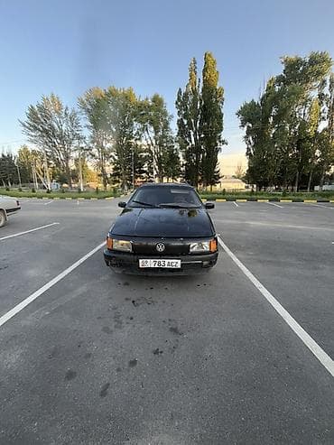Volkswagen Passat Variant: 1992 г., 1.8 л, Механика, Бензин, Универсал — 2