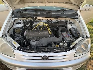 каропка тд: Toyota Raum: 2000 г., 1.5 л, Автомат, Бензин, Хэтчбэк — 5