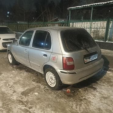микро авто: Nissan Micra: 1993 г., 0.1 л, Механика, Бензин, Хэтчбэк — 2