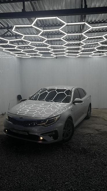 Продажа авто: Kia K5: 2018 г., 2 л, Автомат, Газ, Седан — 2