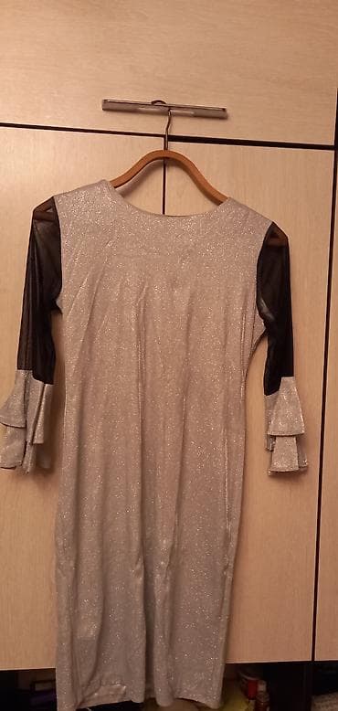 Платье размер s