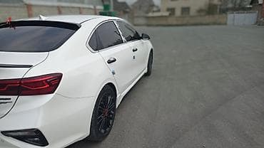 кия к 3: Kia Cerato: 2019 г., 1.6 л, Бензин, Седан — 8