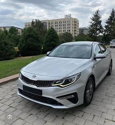 w211 e500: Kia K5: 2018 г., Газ, Седан — 1