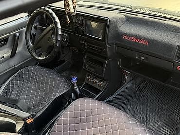 голф: Volkswagen Golf: 1991 г., 1.3 л, Механика, Бензин, Хэтчбэк — 6