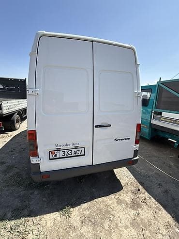 форостер 2002: Mercedes-Benz Спринтер: 2002 г., 2.2 л, Механика, Дизель, Фургон — 4