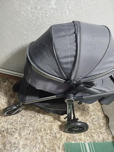 вела каляска: Коляска, цвет - Серебристый, Б/у — 2